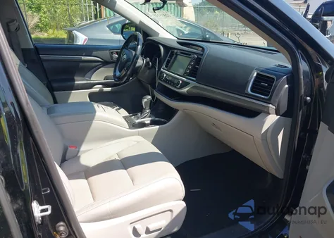 2018 Toyota Highlander Limited from USA, damaged, VIN 5TDDZRFH6JS839240